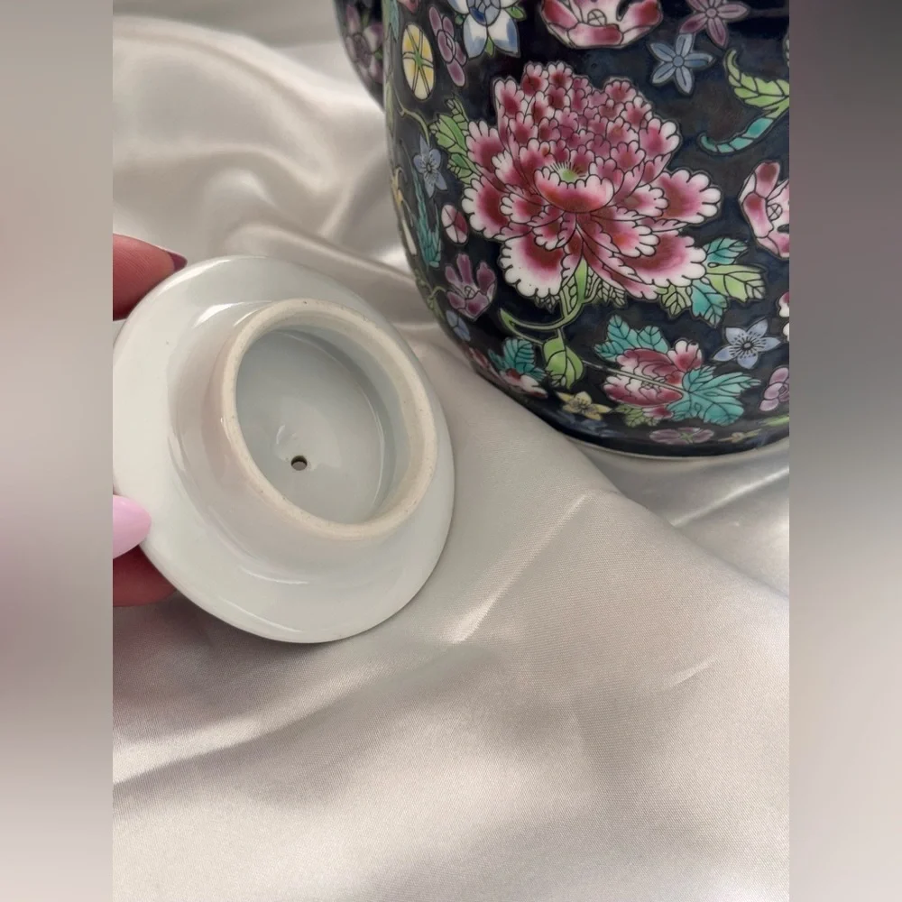 Vintage Chinese Tea Pot (flawless except few speckles INSIDE) ceramic - Picture 5 of 12